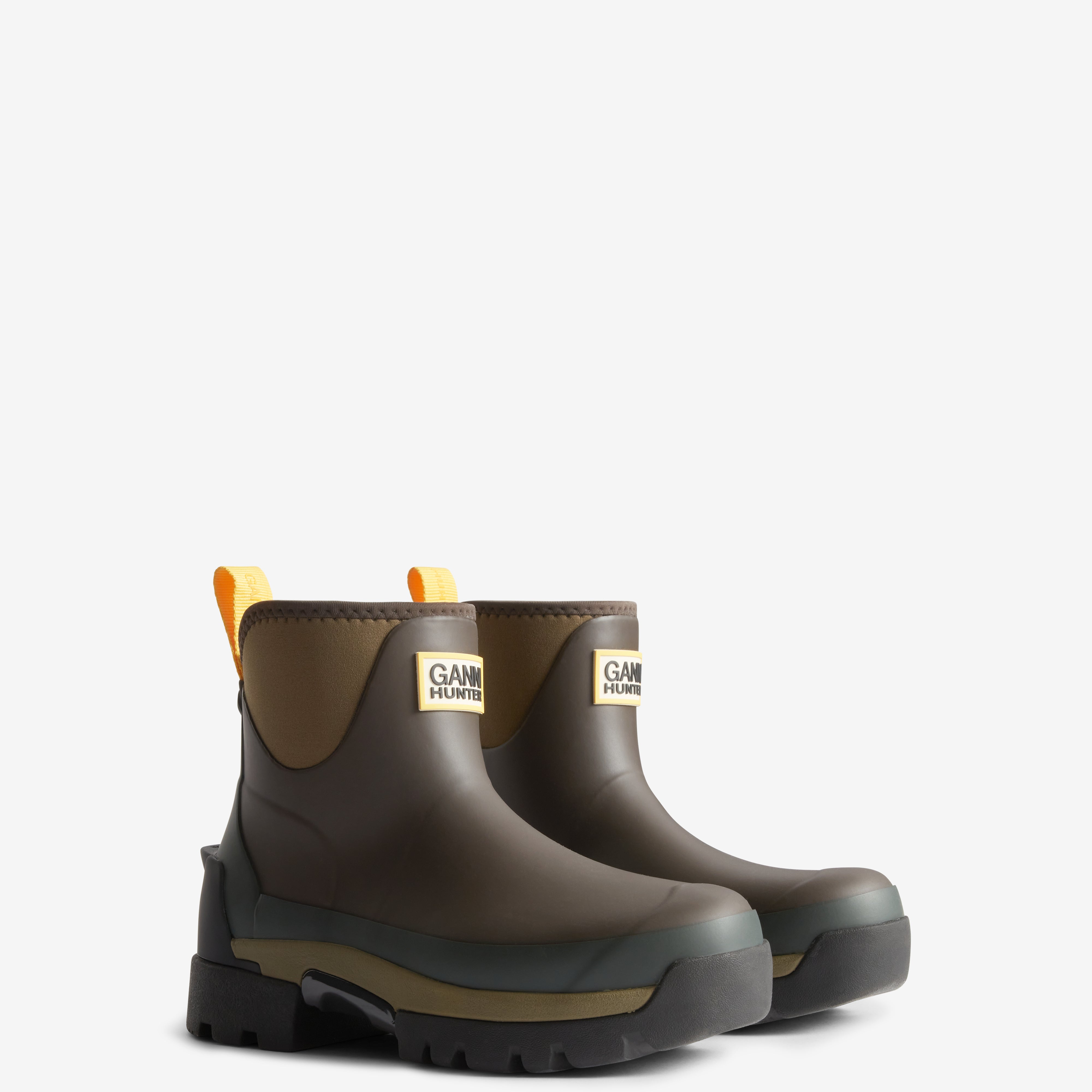 GANNIXHUNTERBALMORALANKLEBOOT-CHOCOLATEBROWN_MILITARYOLIVE-HFRW0020262-OV_2.jpg