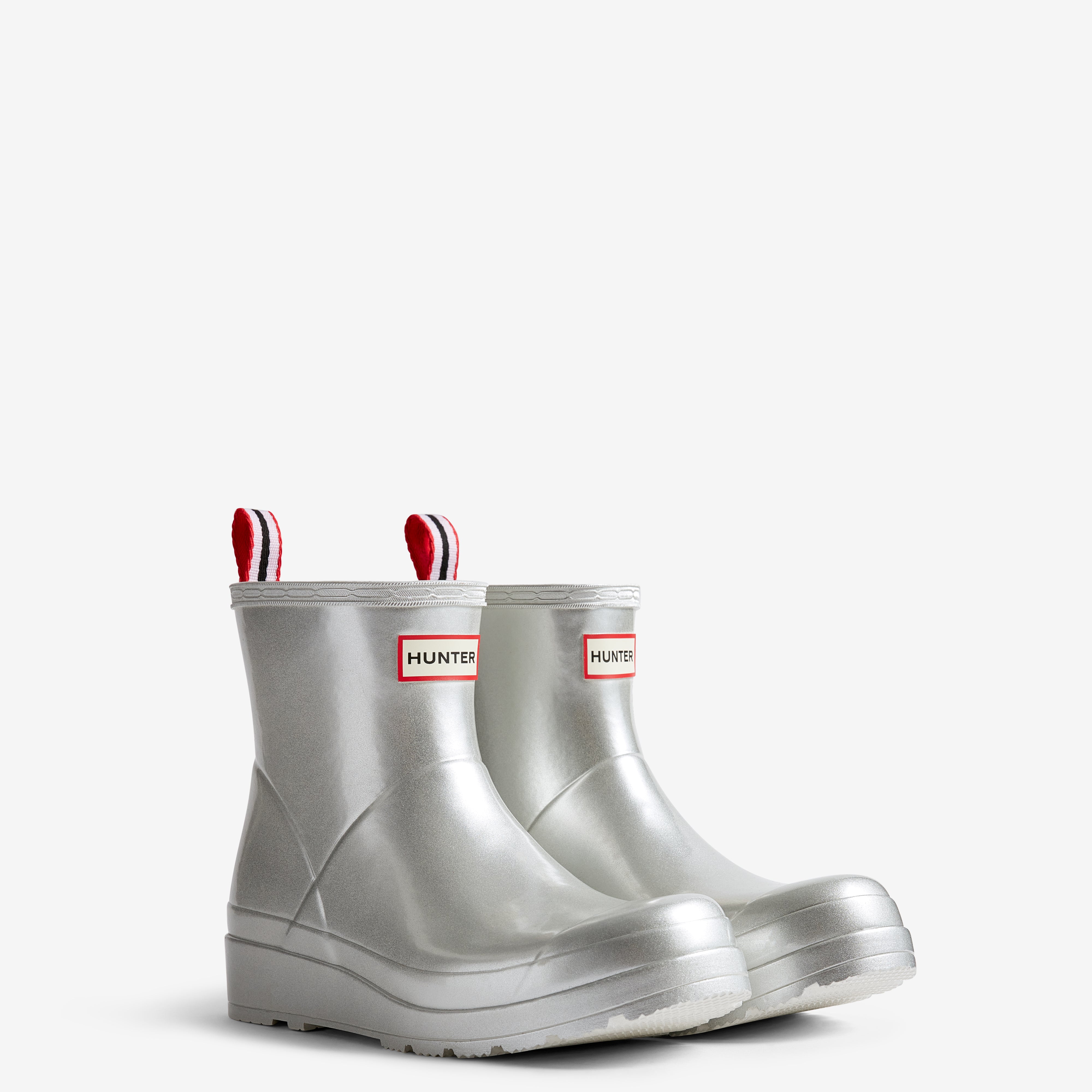 WOMENSPLAYSHORTBOOTMETALLIC-HFRW0026252-SIL_02.jpg